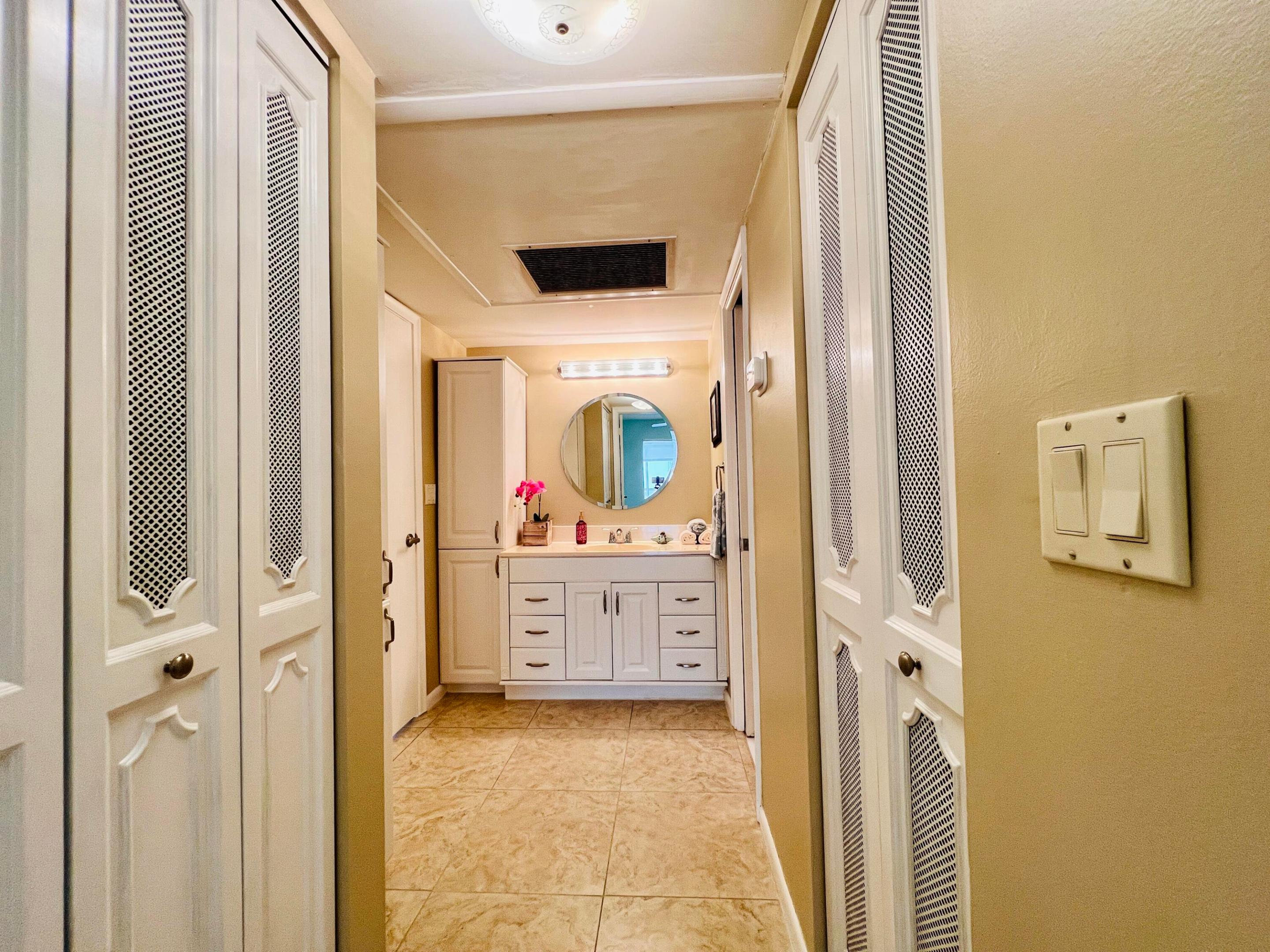 CENTURY VILLAGE -OXFORD CONDO - Residential