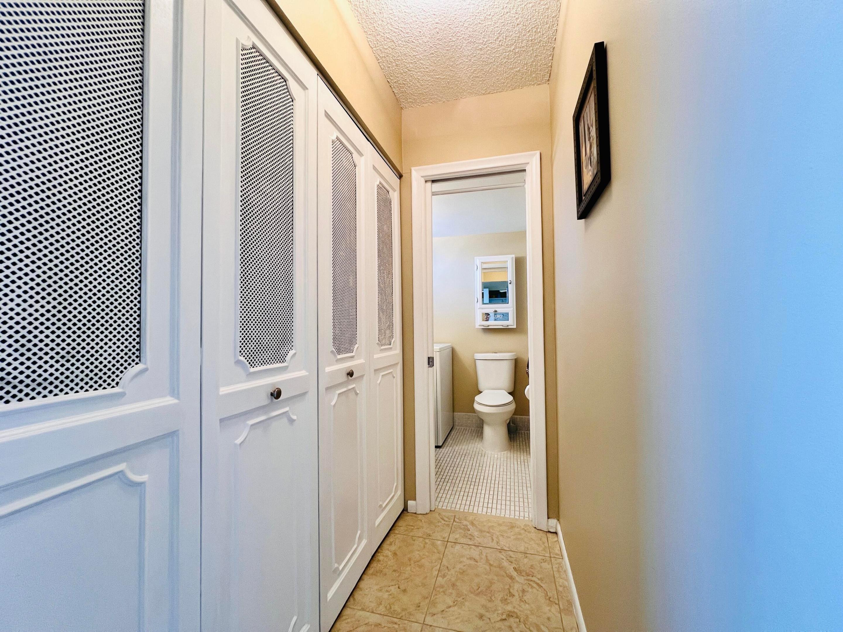 CENTURY VILLAGE -OXFORD CONDO - Residential