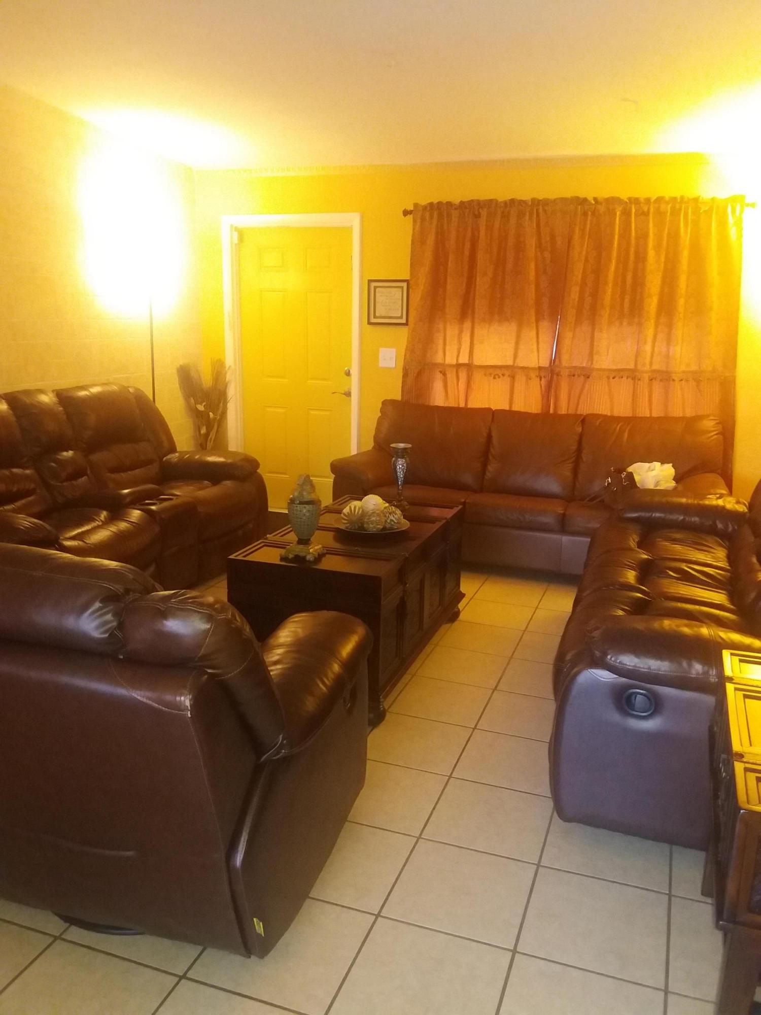 FOREST HILL VILLAGE 4 - Residential