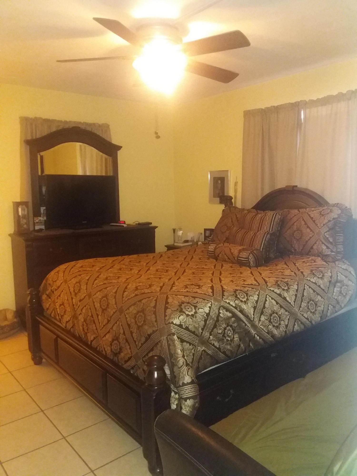 FOREST HILL VILLAGE 4 - Residential