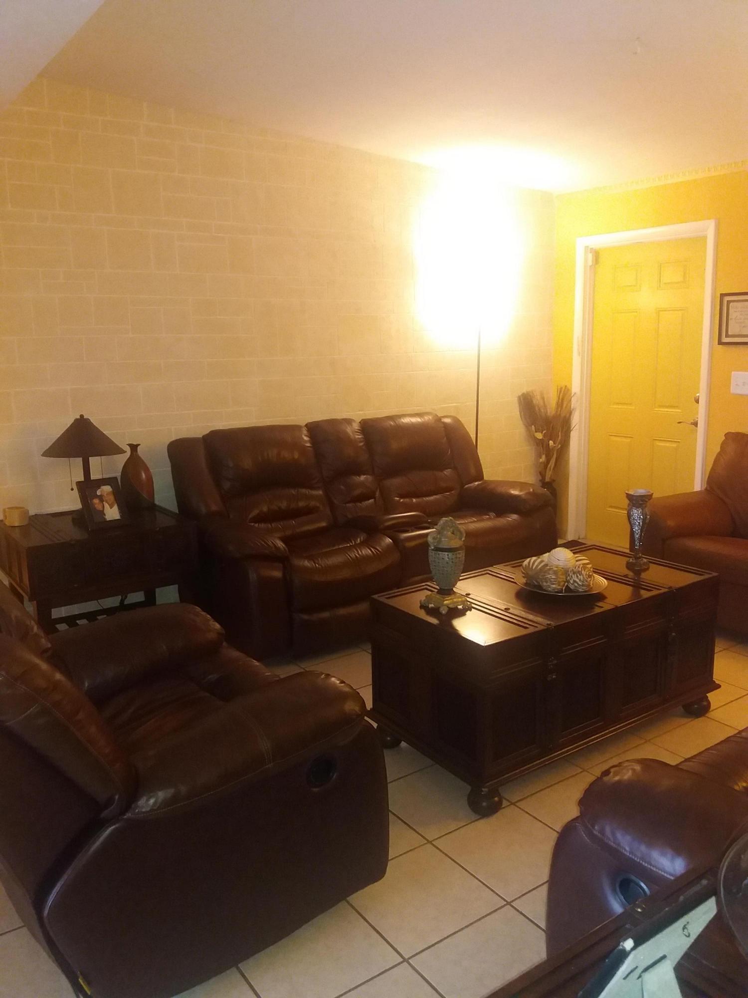 FOREST HILL VILLAGE 4 - Residential