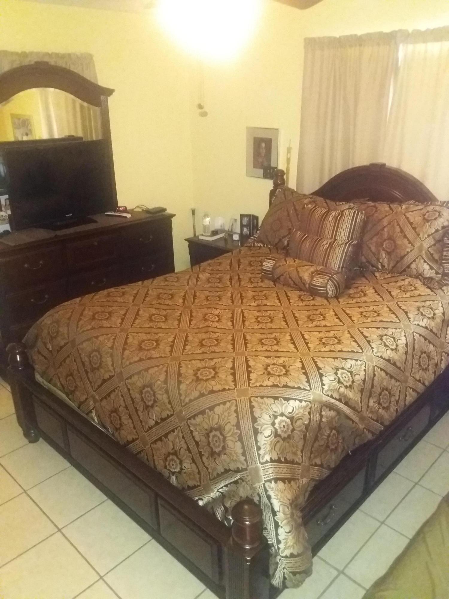 FOREST HILL VILLAGE 4 - Residential