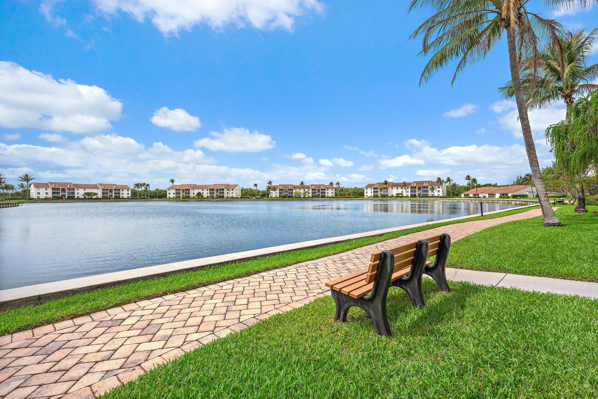 JENSEN BEACH CLUB CONDO - Residential