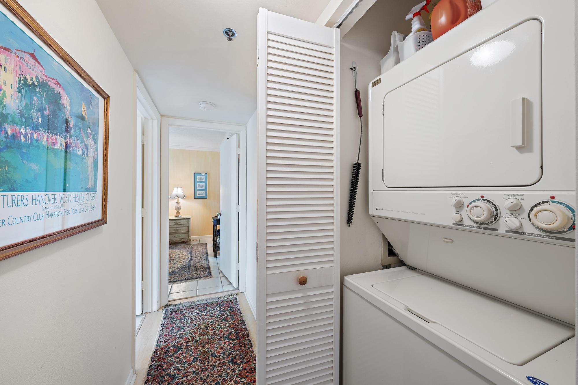 JENSEN BEACH CLUB CONDO - Residential