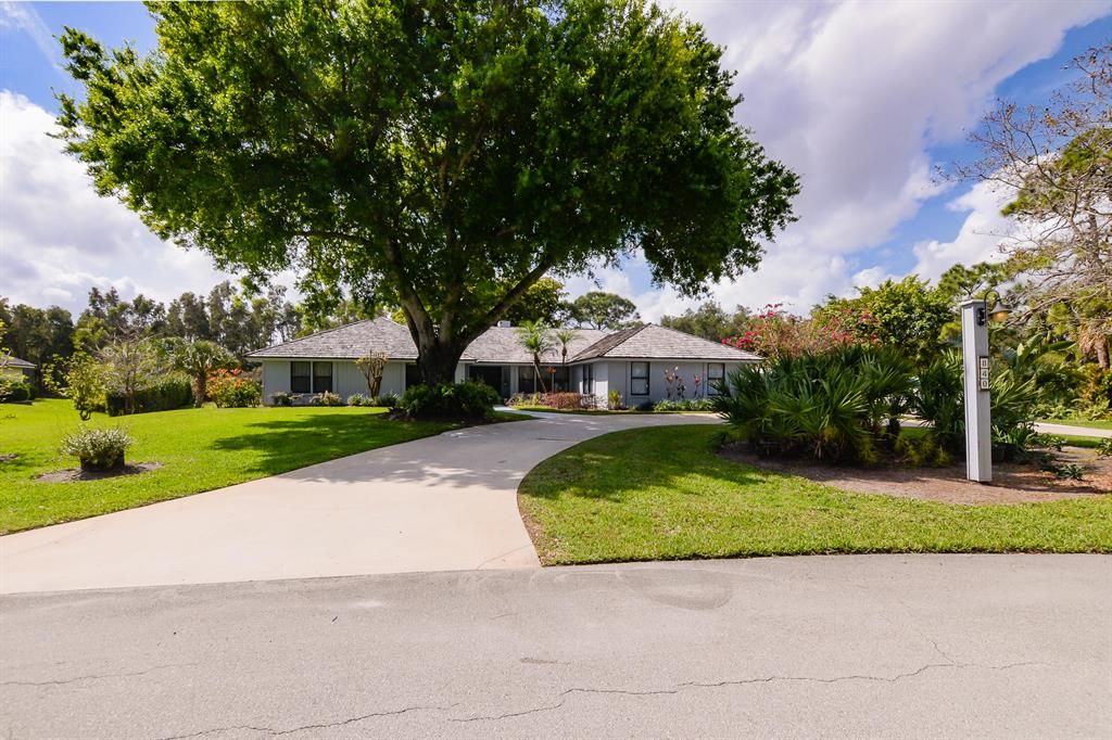 Photo of 840 NE Stokes Terrace, Jensen Beach, FL 34957 (MLS # R10696611)