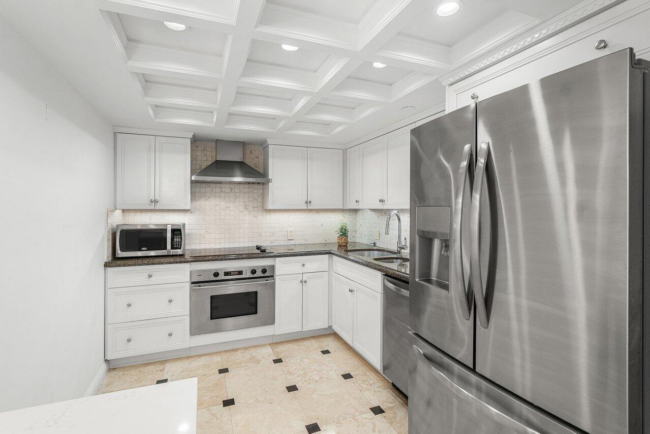 SEA RANCH CLUB OF BOCA - Residential Lease