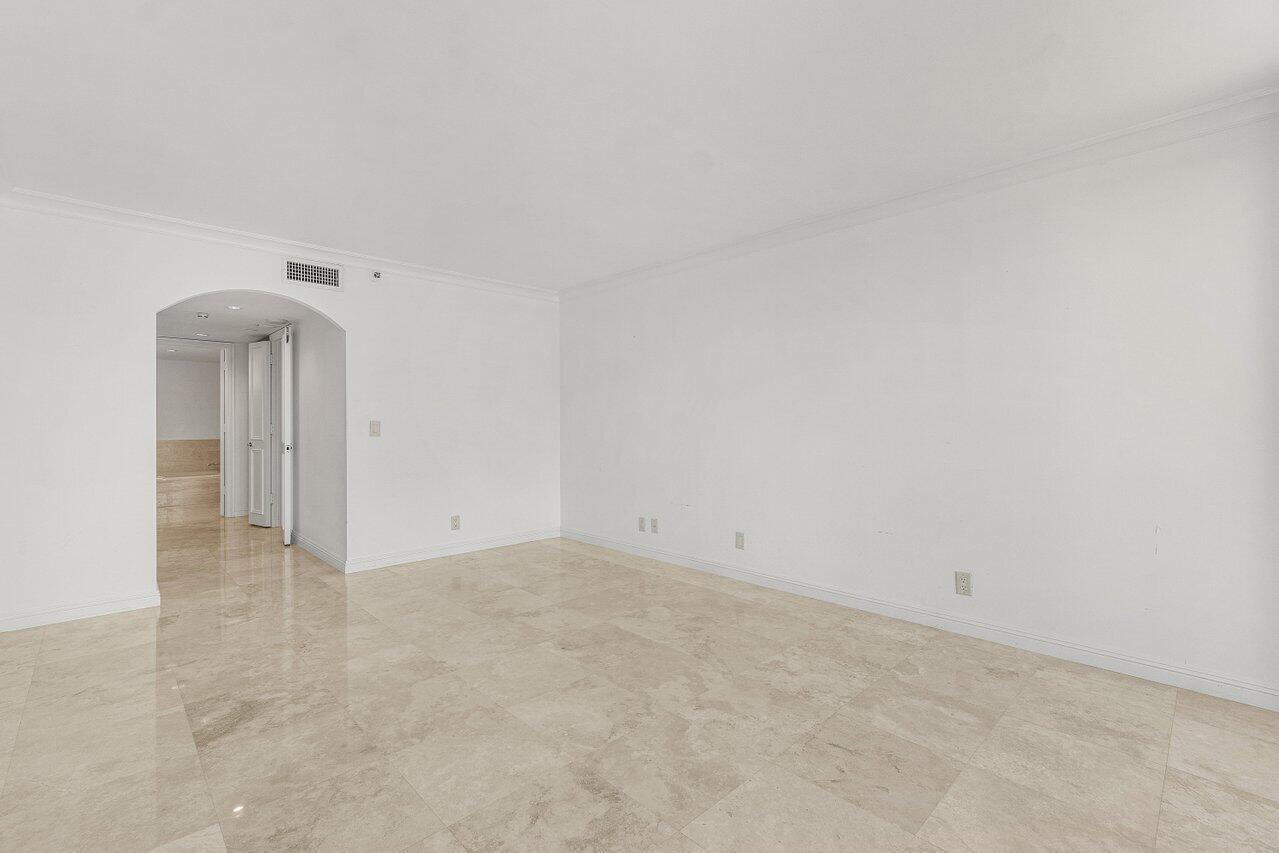 SEA RANCH CLUB OF BOCA - Residential Lease