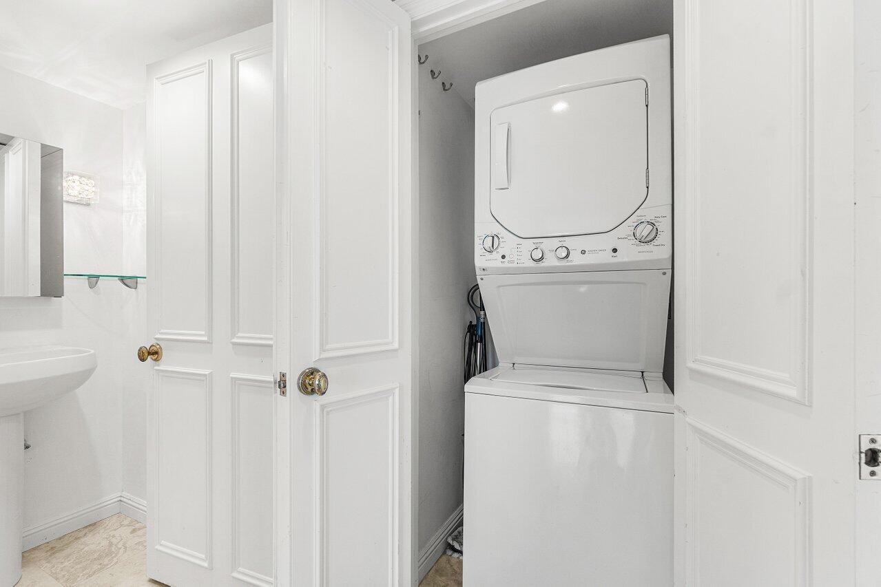 SEA RANCH CLUB OF BOCA - Residential Lease