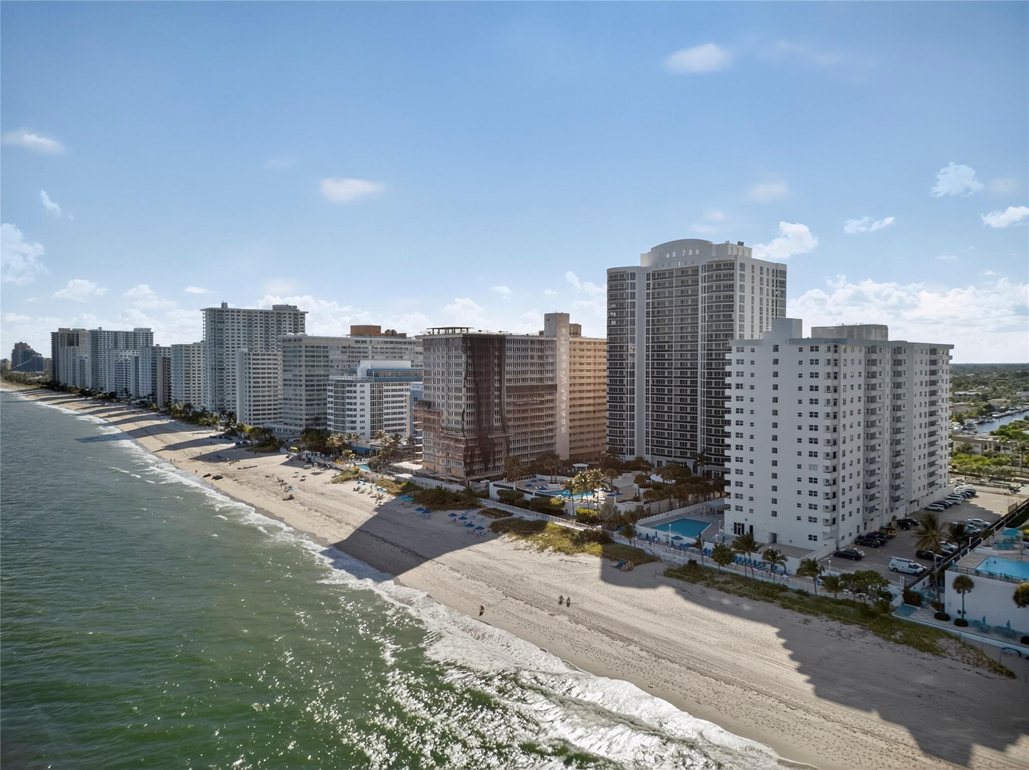 GALT TOWERS - Residential