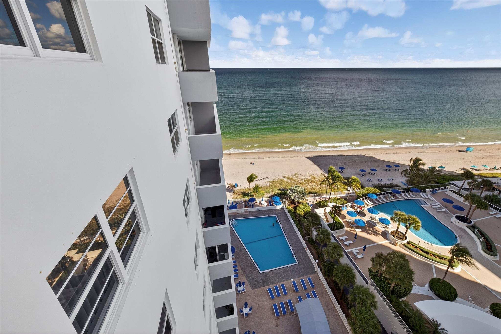 GALT TOWERS - Residential