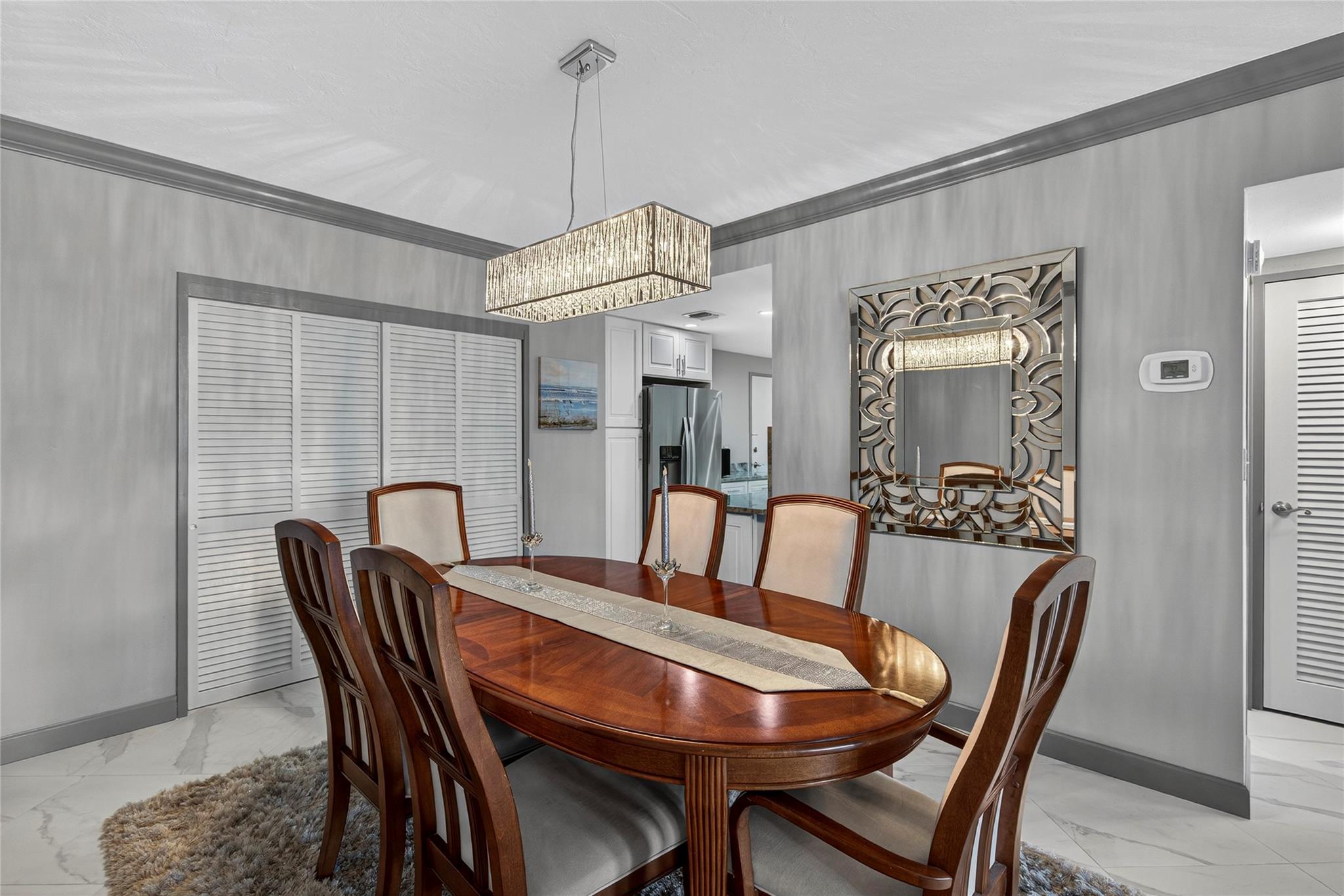 GALT TOWERS - Residential