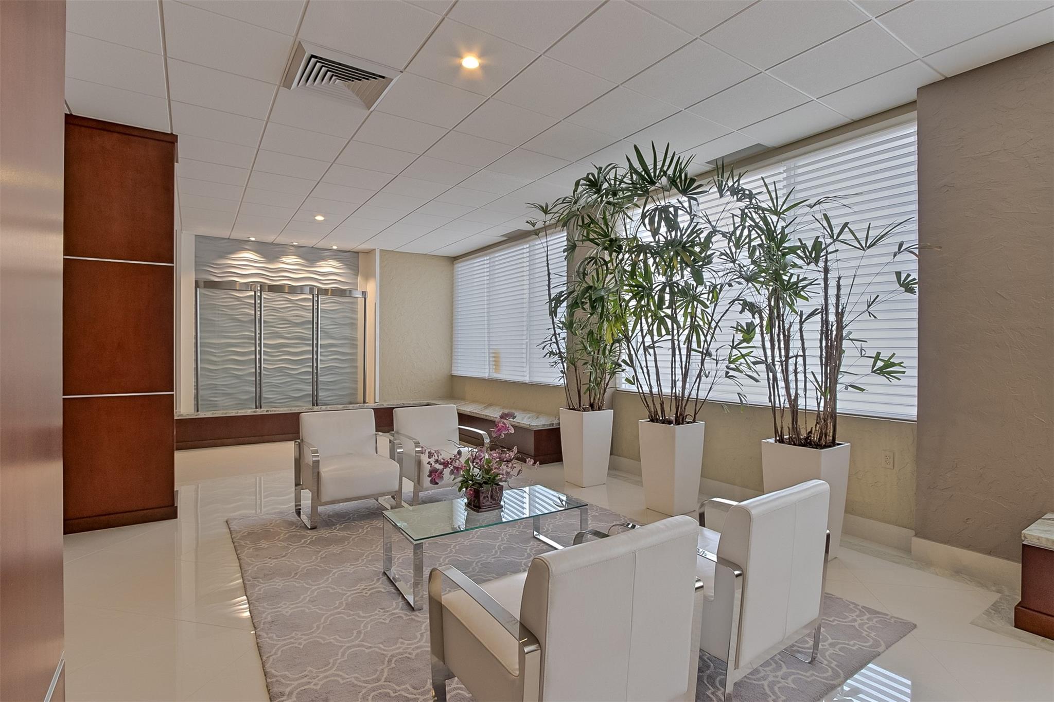 GALT TOWERS - Residential