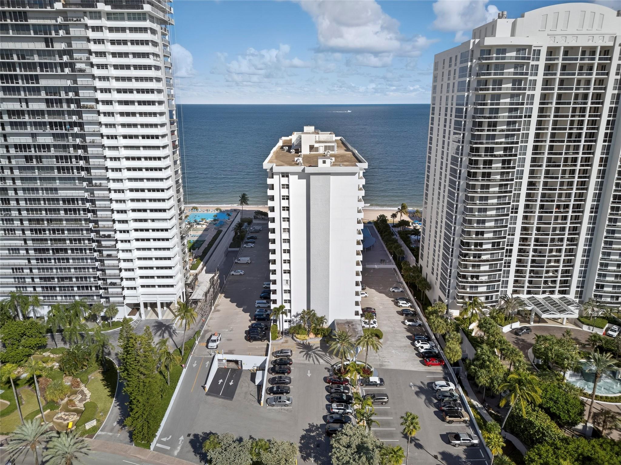 GALT TOWERS - Residential