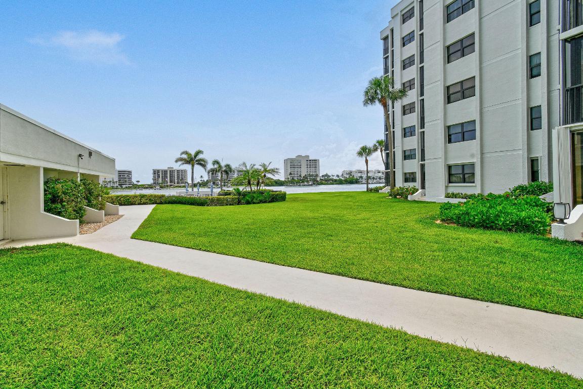 SANDPOINTE BAY CONDO - Residential