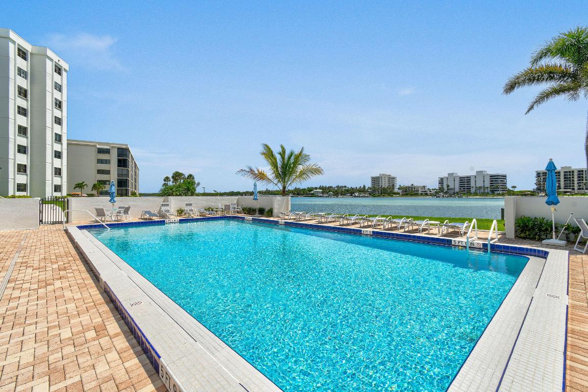 SANDPOINTE BAY CONDO - Residential