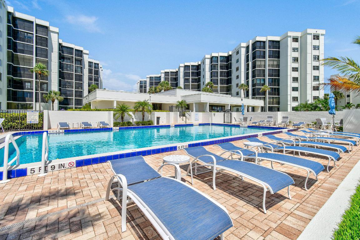 SANDPOINTE BAY CONDO - Residential