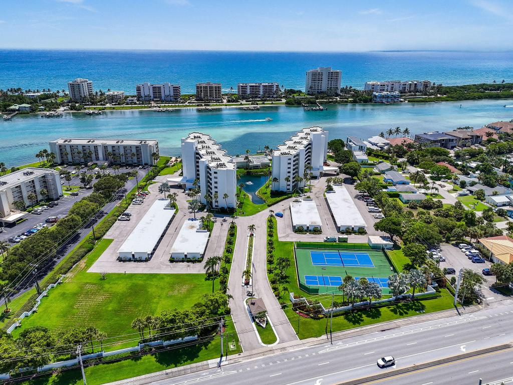 SANDPOINTE BAY CONDO - Residential