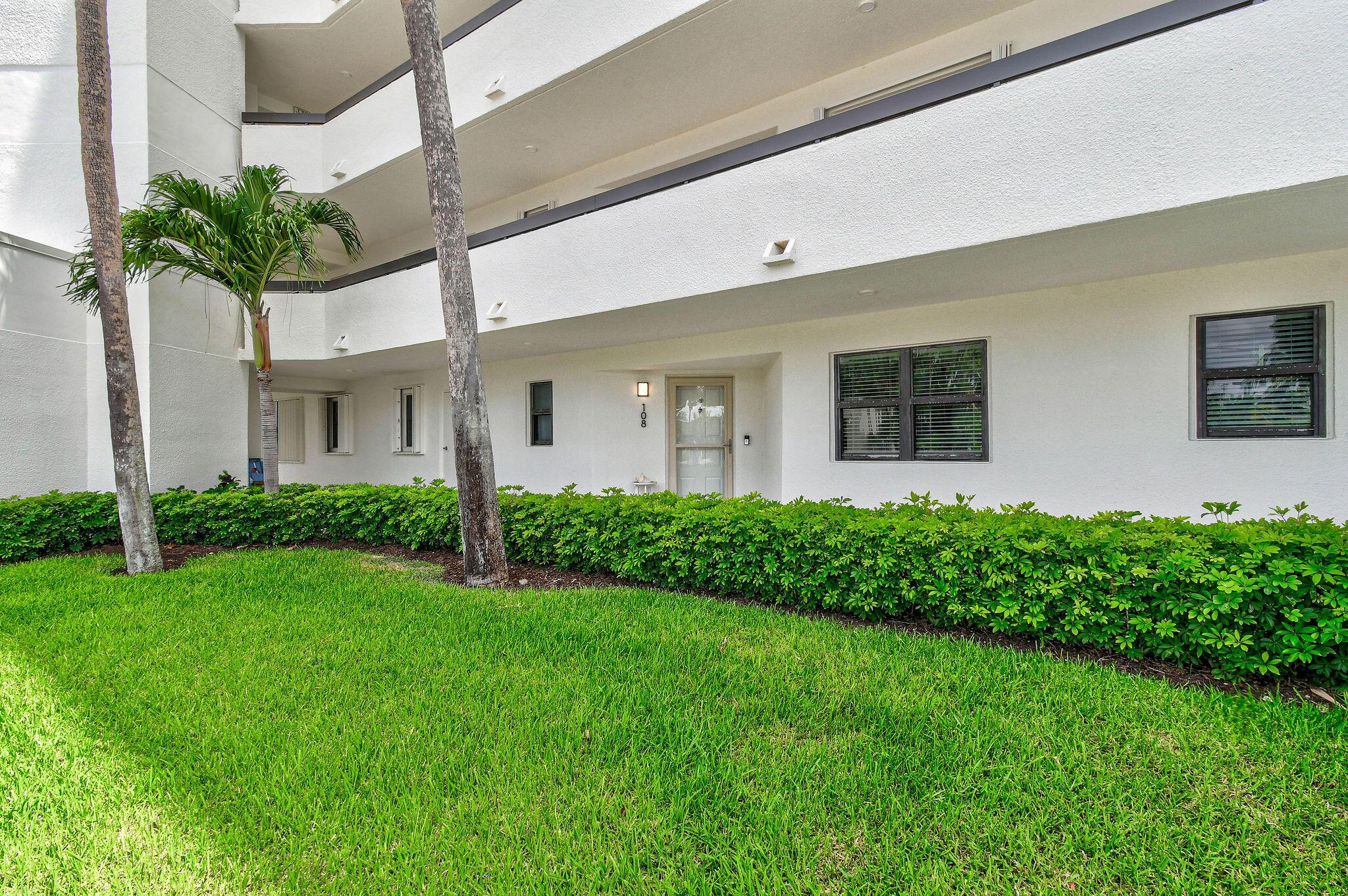 19800 Sandpointe Bay Drive 108