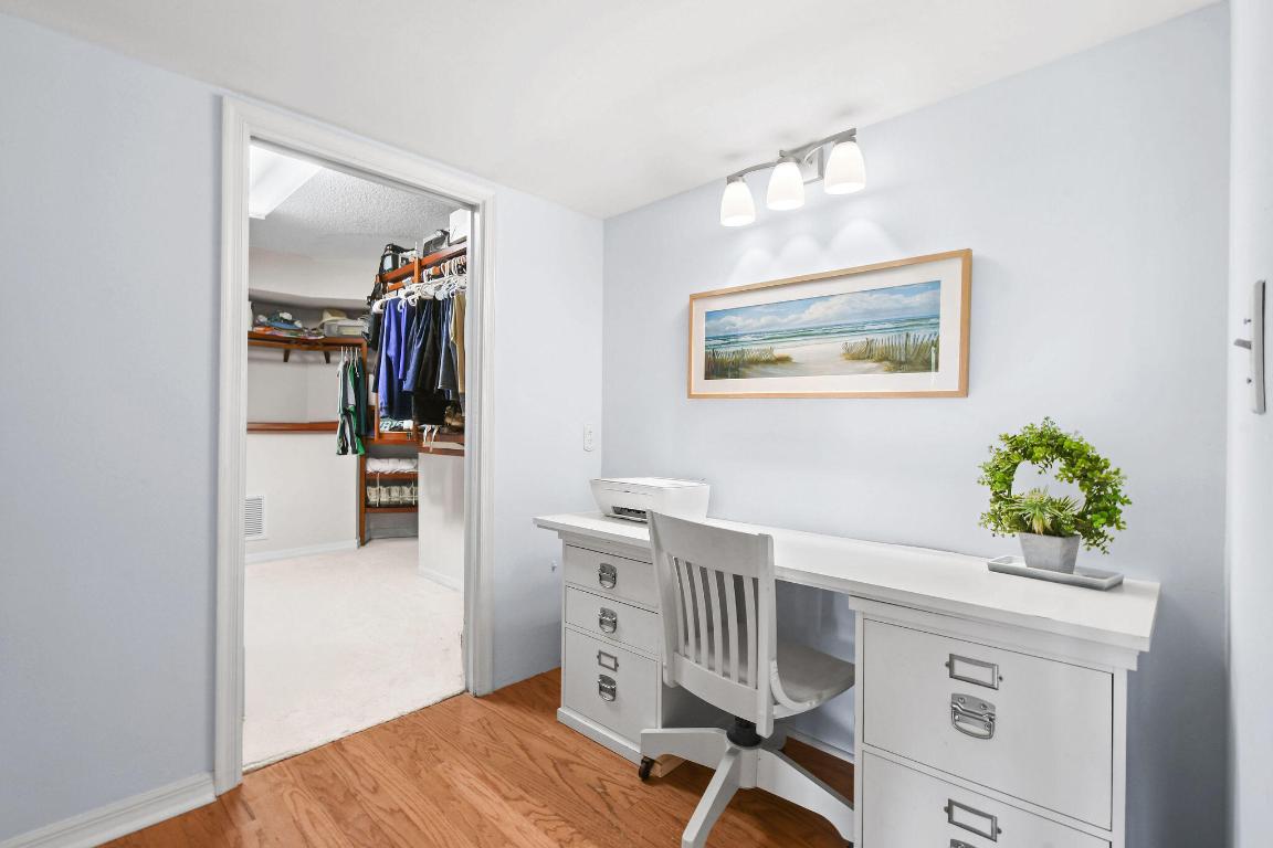 SANDPOINTE BAY CONDO - Residential