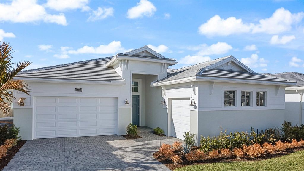 Photo of 12673 SW Lunata Way, Port Saint Lucie, FL 34987 (MLS # F10540769)