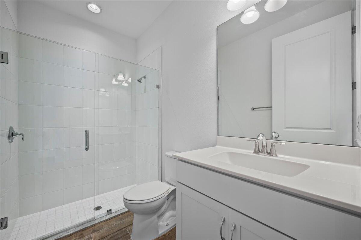 ALTON NEIGHBORHOOD - Residential