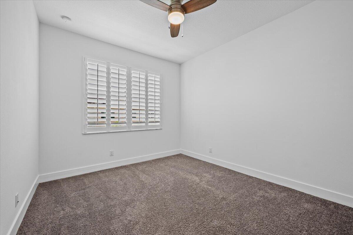 ALTON NEIGHBORHOOD - Residential