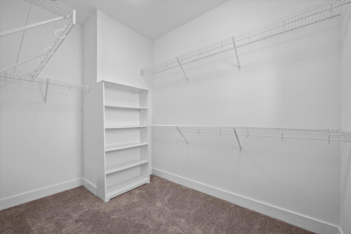 ALTON NEIGHBORHOOD - Residential