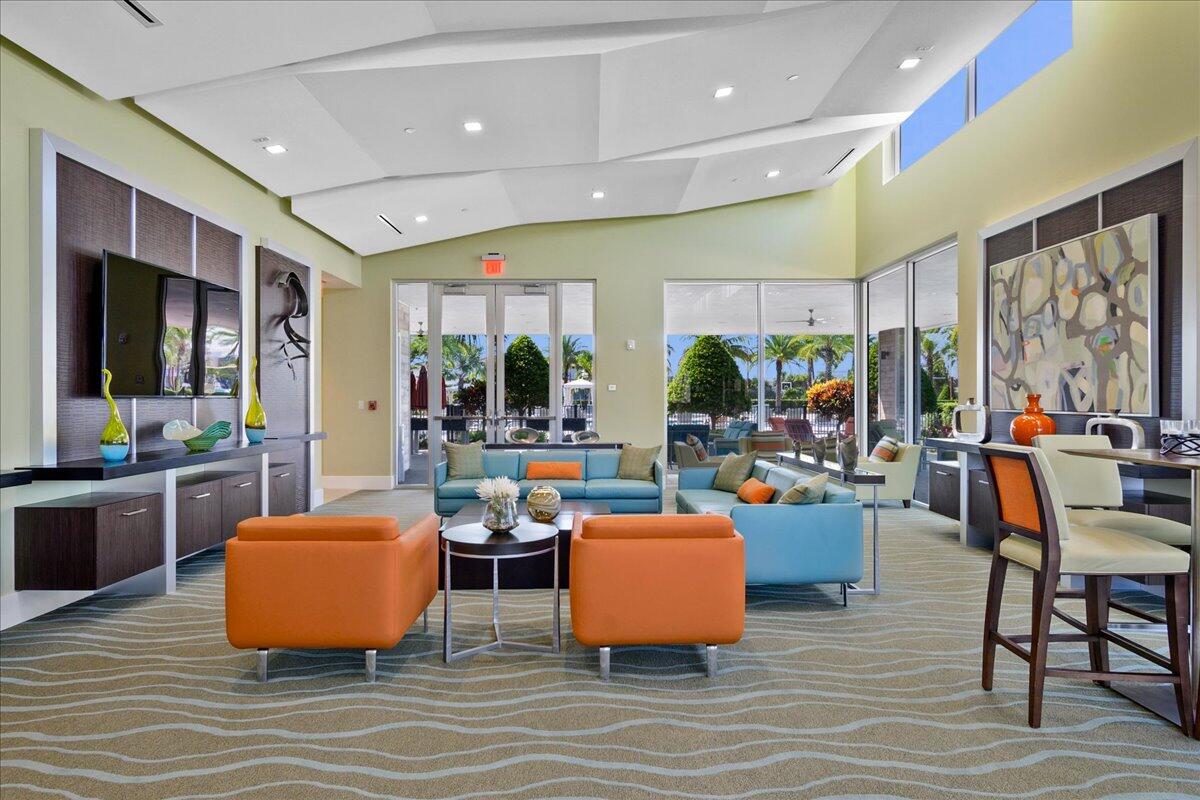 ALTON NEIGHBORHOOD - Residential