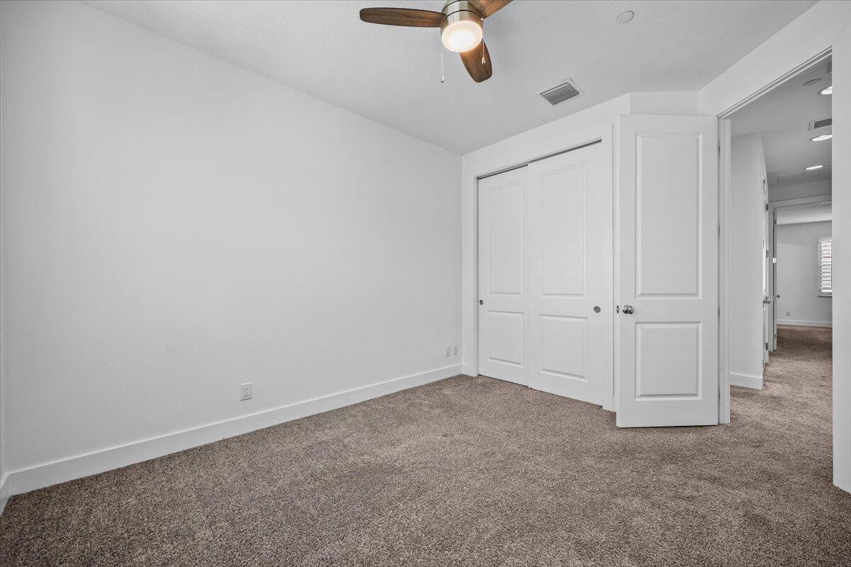 ALTON NEIGHBORHOOD - Residential