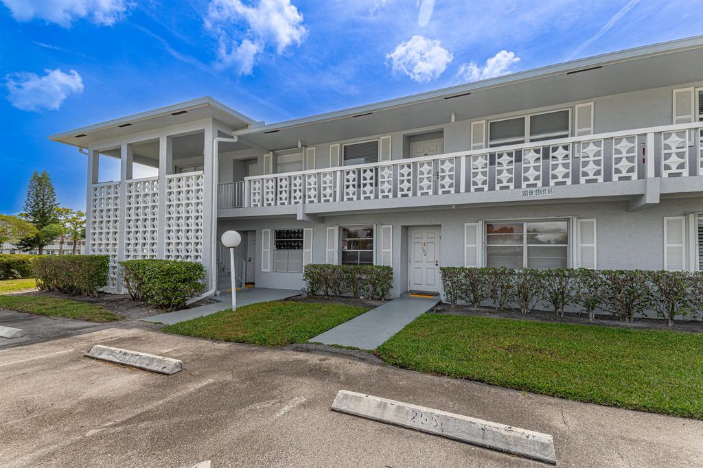 Photo of 2820 SW 15th Street #201, Delray Beach, FL 33445 (MLS # R11111128)