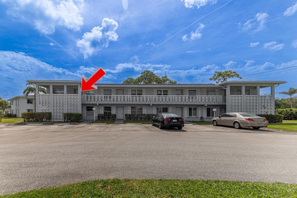 Photo of 2820 SW 15th Street #201, Delray Beach, FL 33445 (MLS # R11111128)