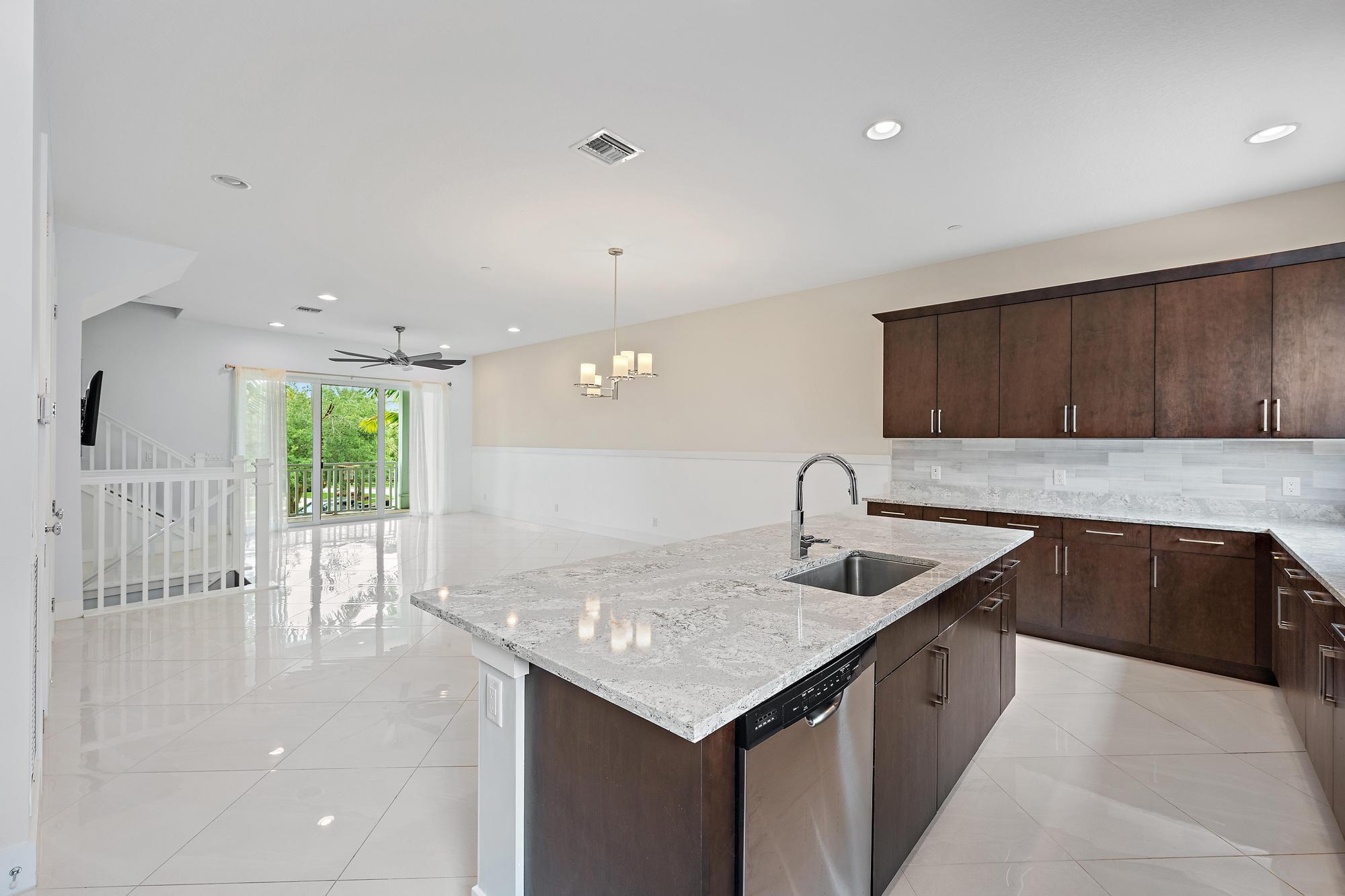 ALTON NEIGHBORHOOD 1 - Residential