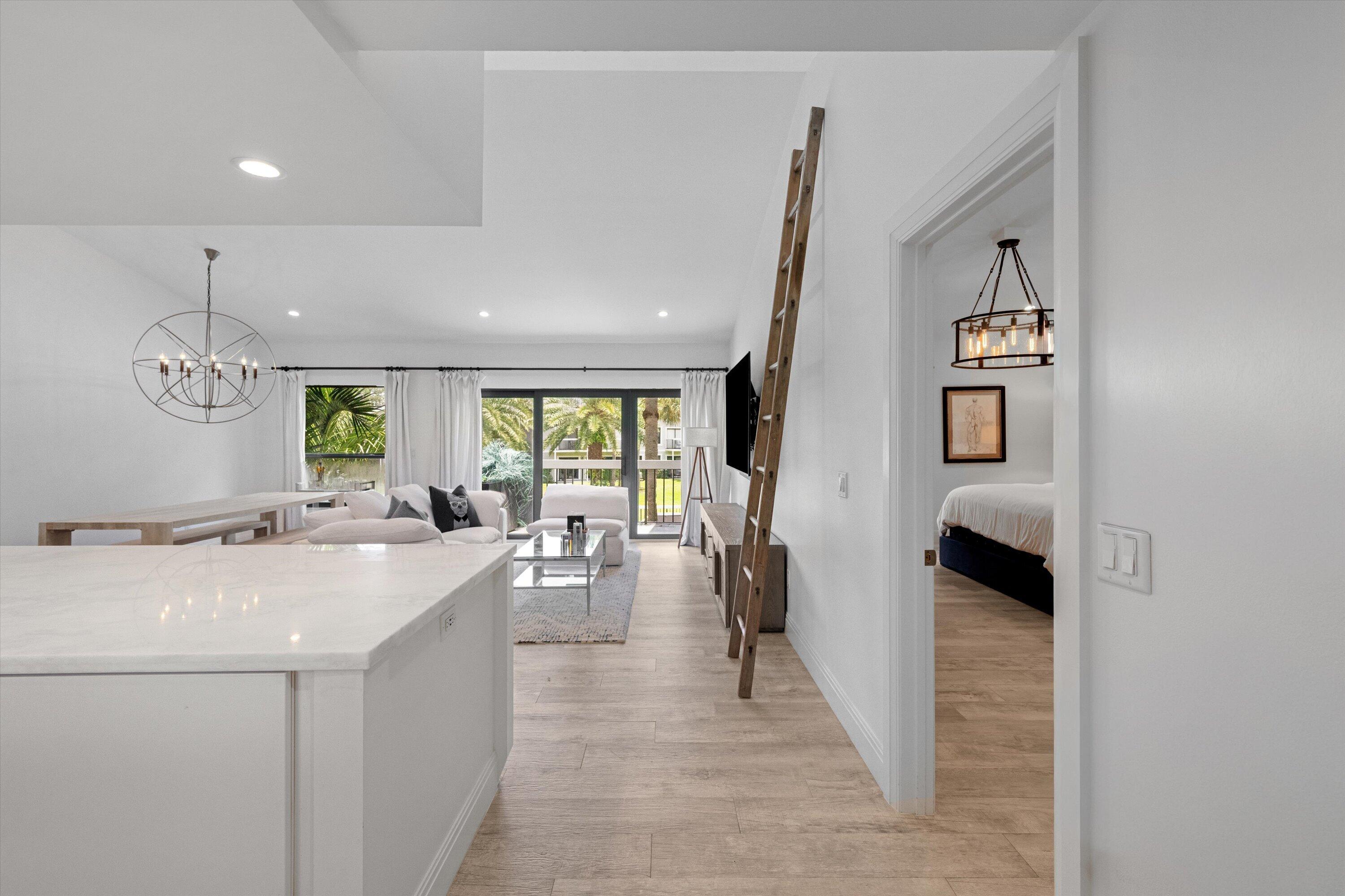 Properties 11863 Wimbledon Circle 533