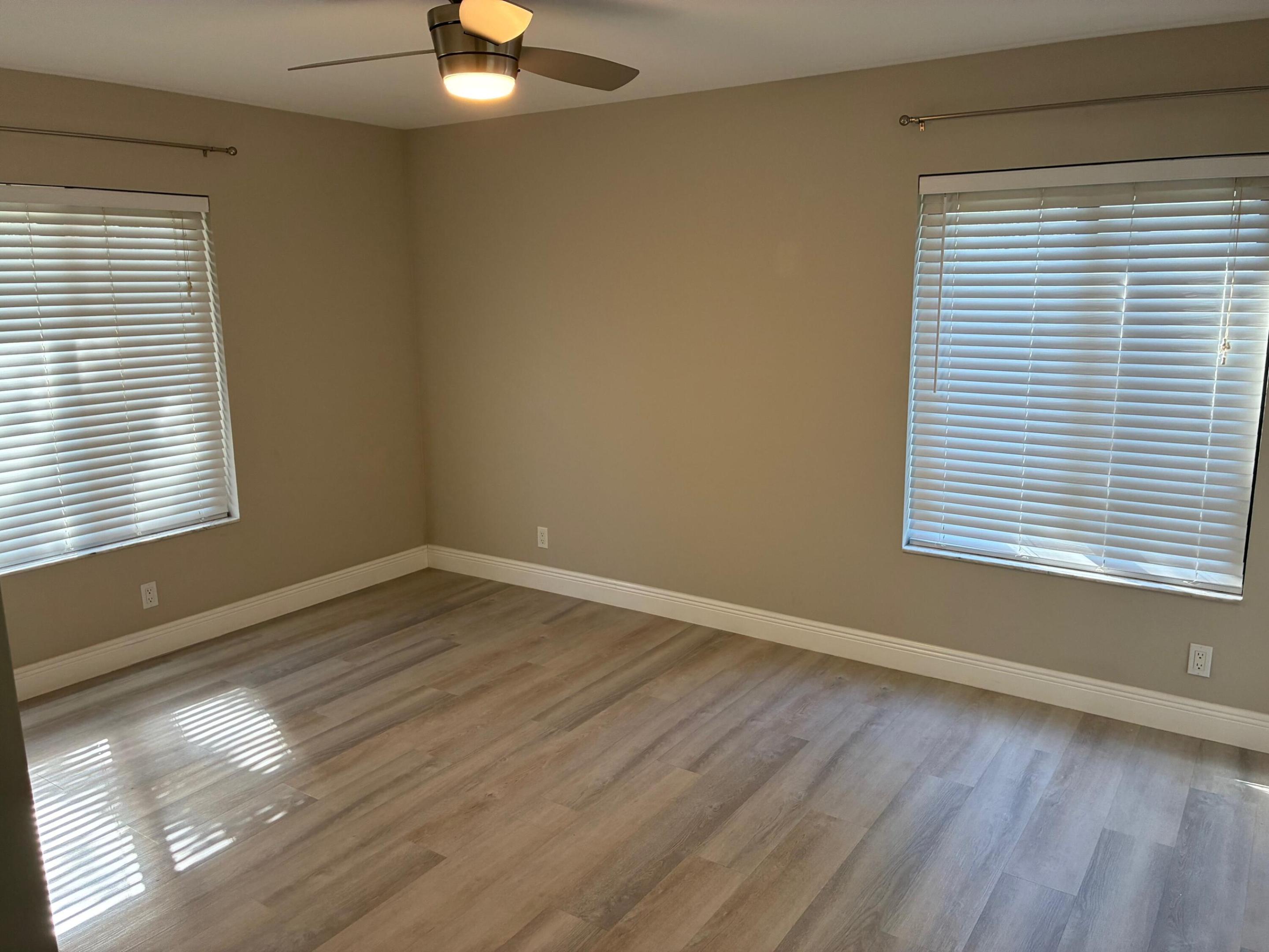 1965 SW SILVER PINE Way 118-A2