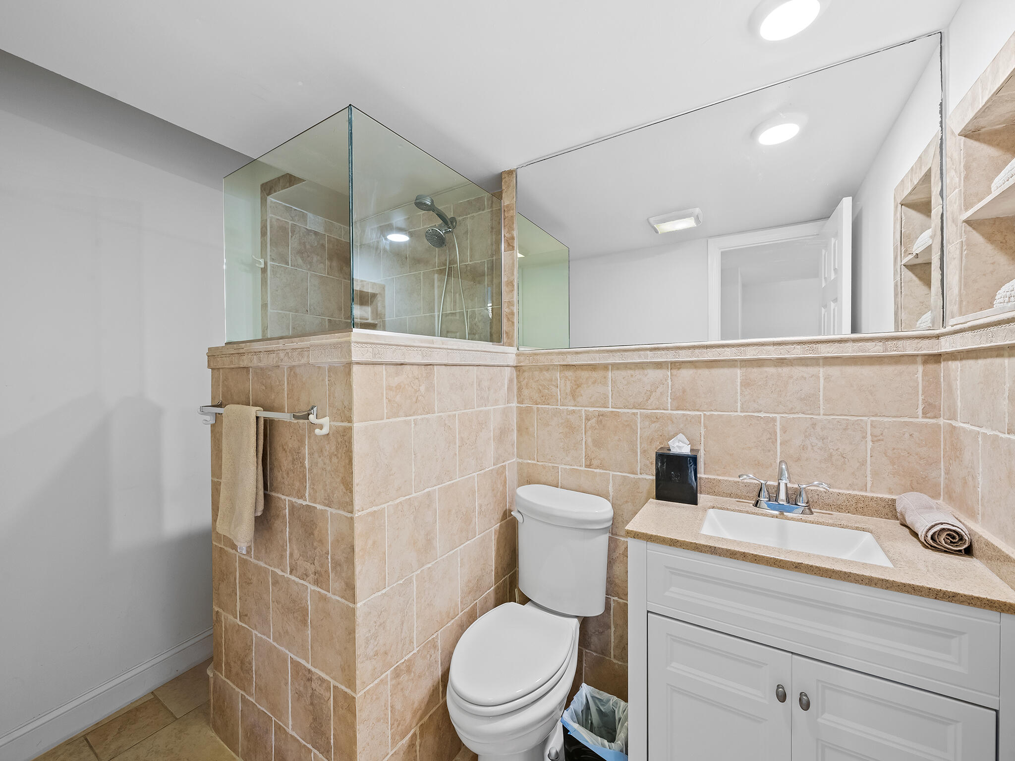 SEAGATE OF HIGHLAND CONDO - Residential Lease