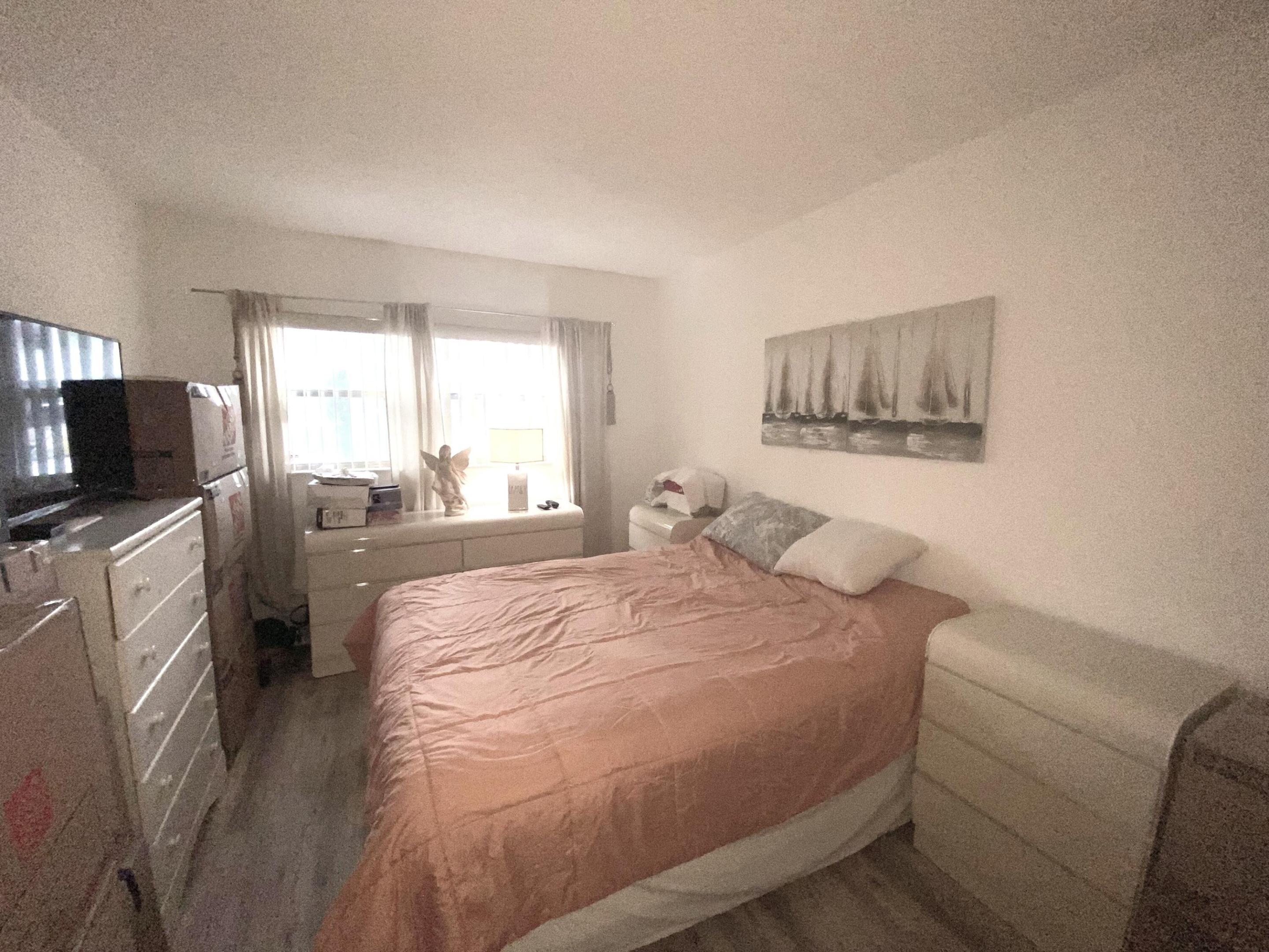 SABAL PINE - Residential