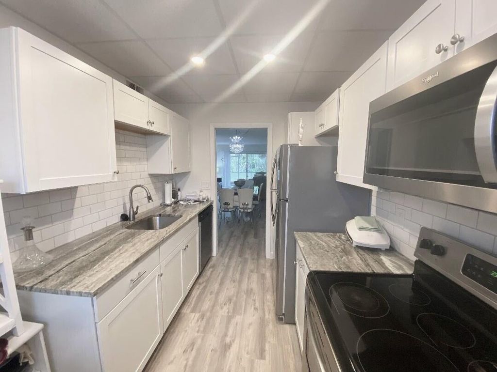 Photo of 2760 SW 22nd Avenue #1707, Delray Beach, FL 33445 (MLS # B26005061)