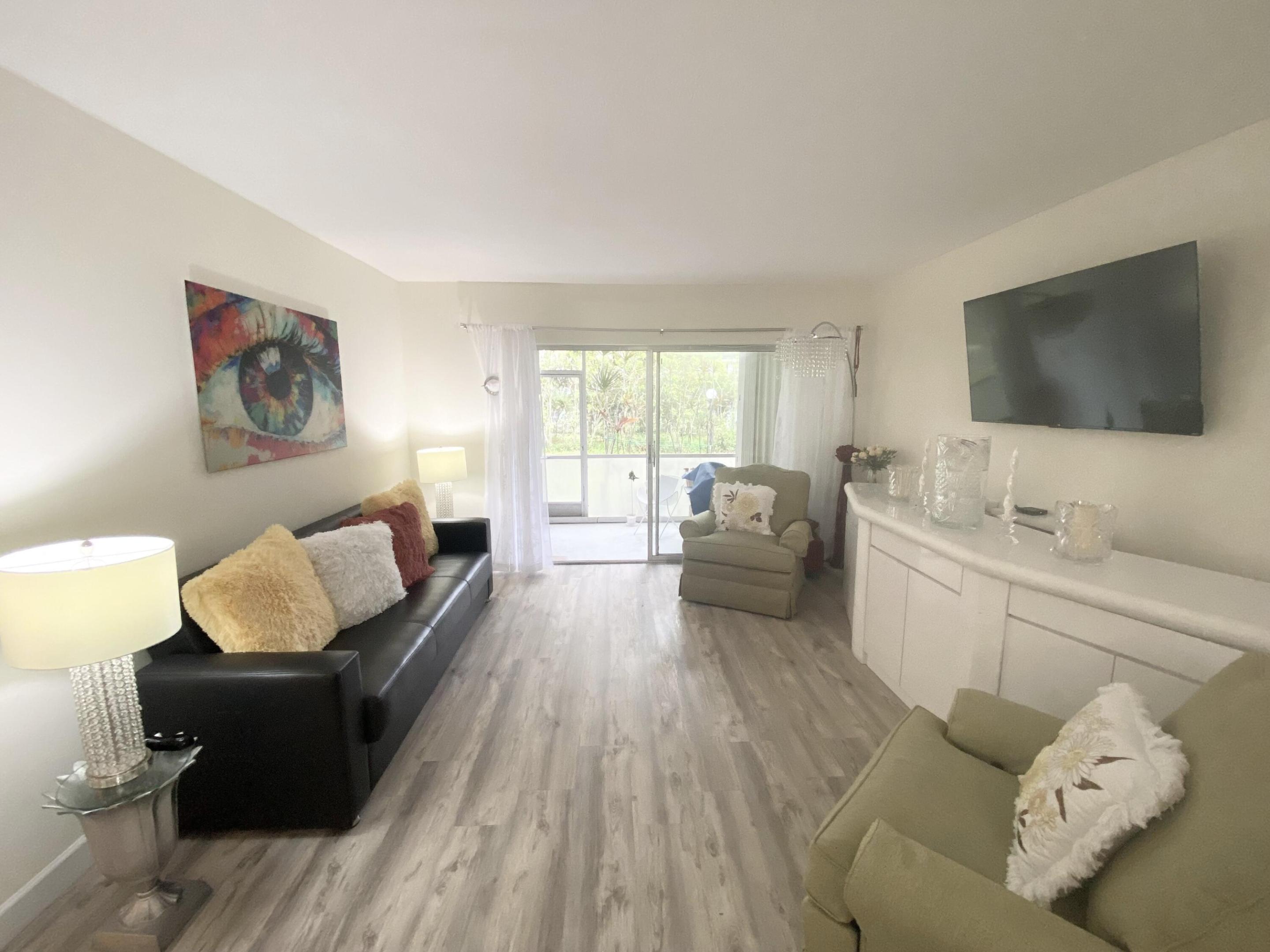 SABAL PINE - Residential