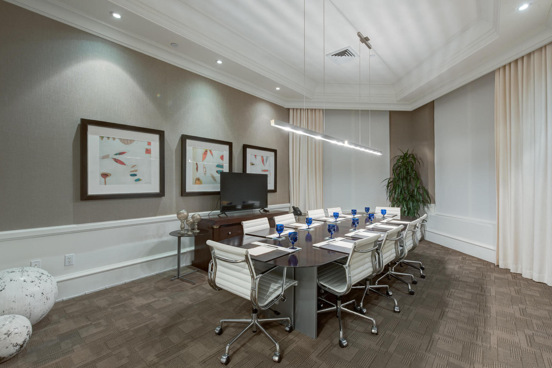 RITZ CARLTON RESIDENCE - Residential