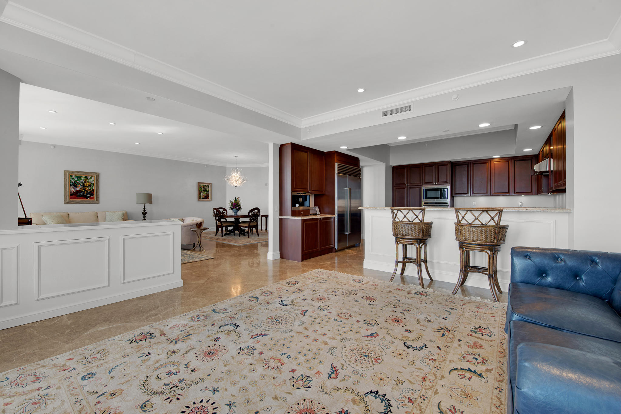 RITZ CARLTON RESIDENCE - Residential