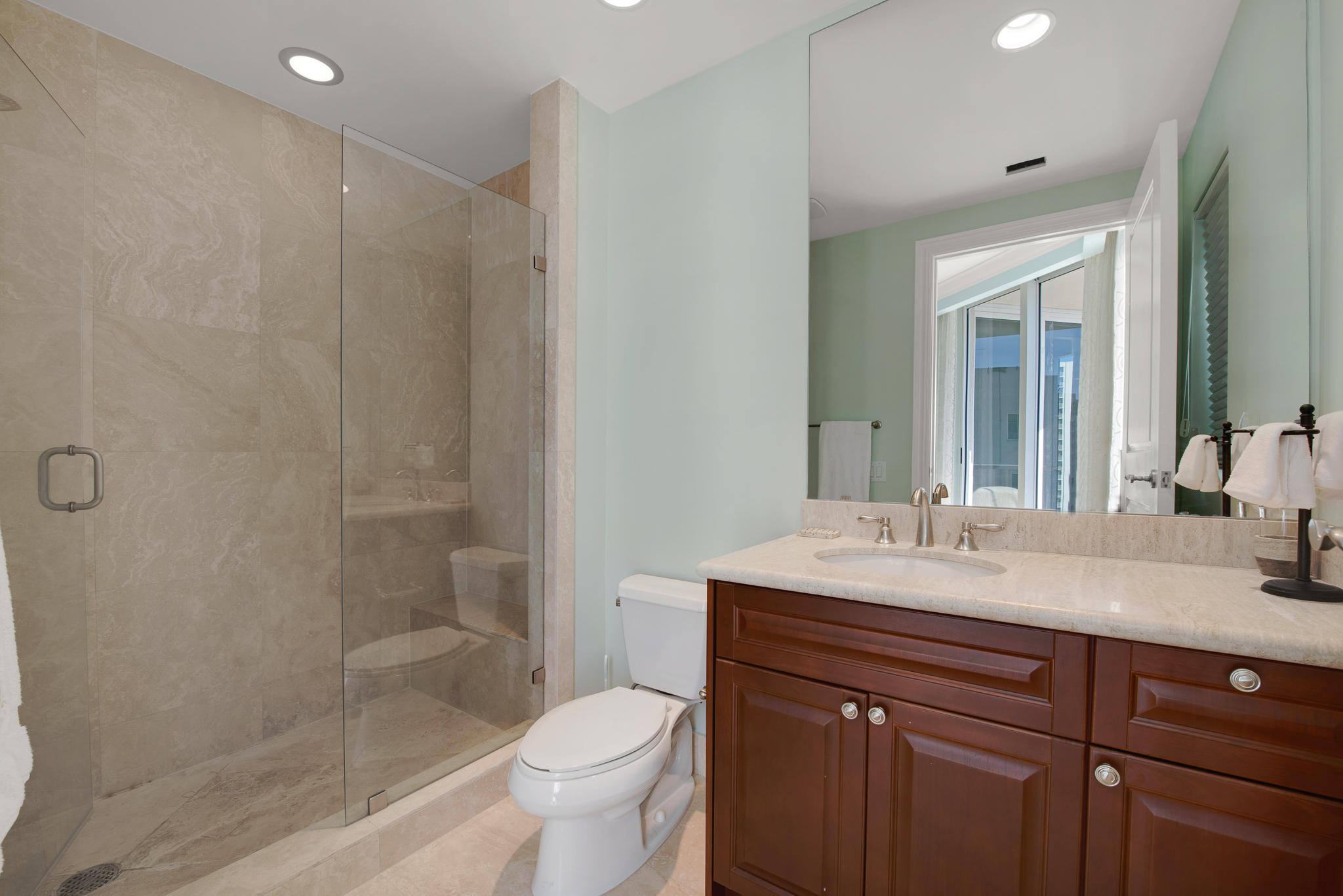 RITZ CARLTON RESIDENCE - Residential