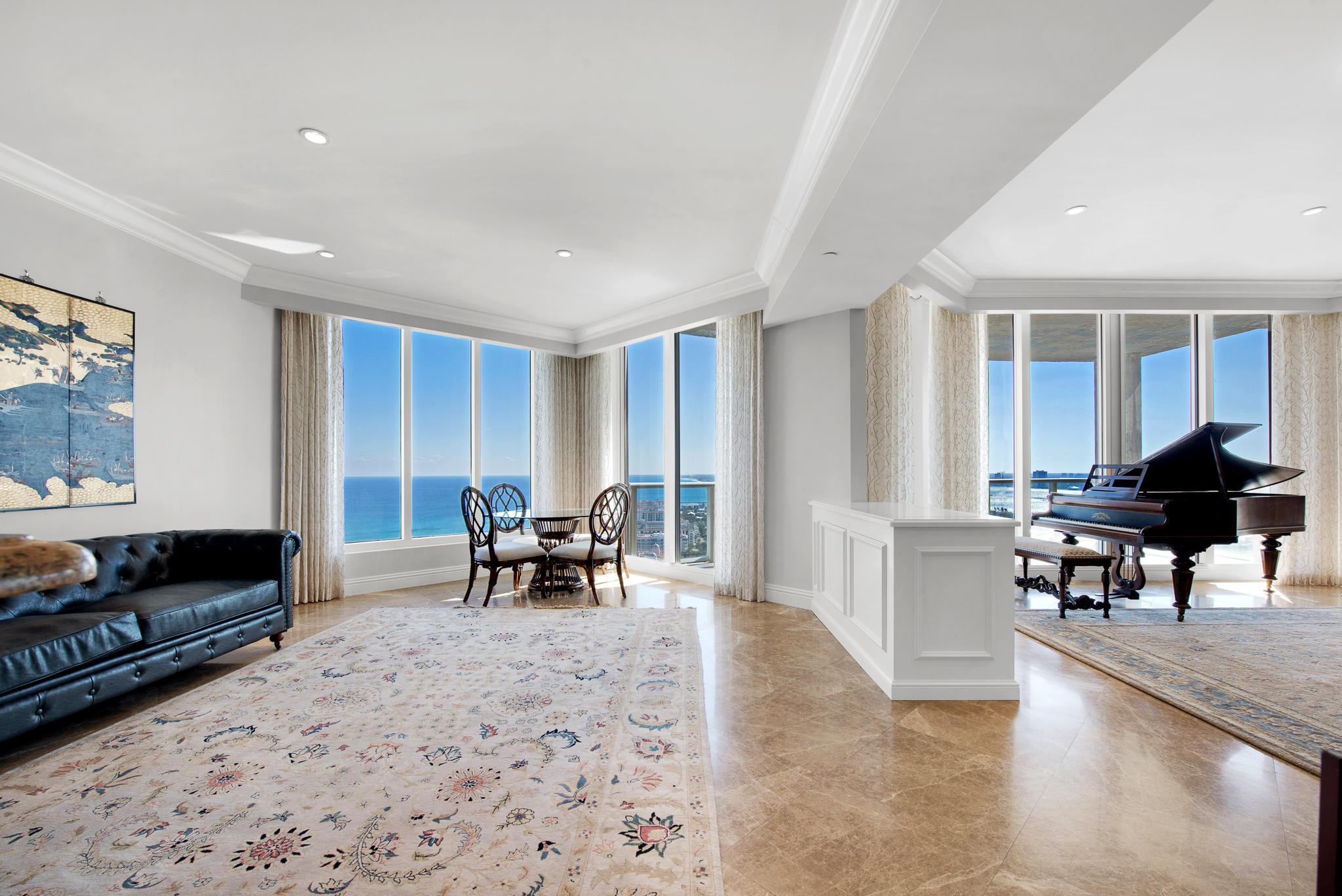 RITZ CARLTON RESIDENCE - Residential