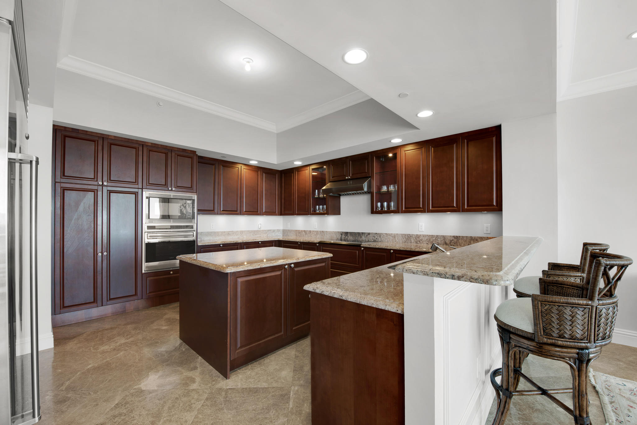 RITZ CARLTON RESIDENCE - Residential