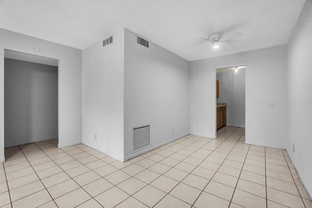 LAKESIDE CONDO AT LAUDERD - Residential Lease