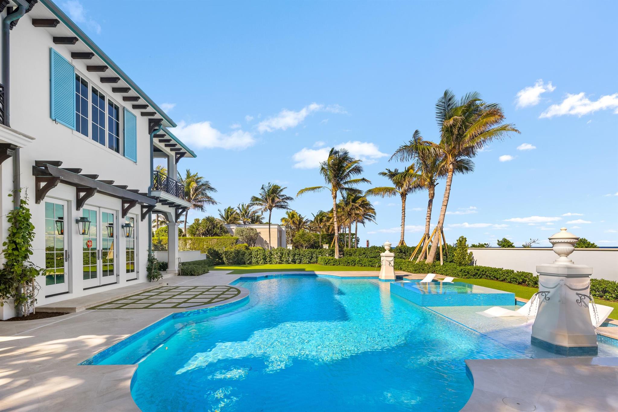 PALM BEACH ESTATES - Residential