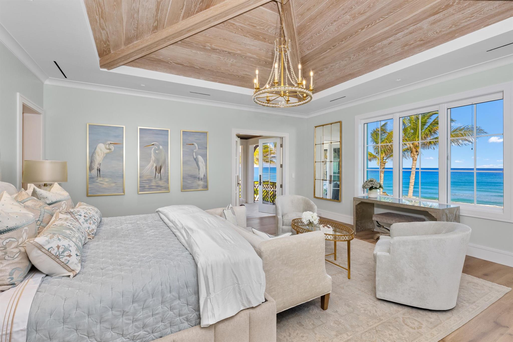 PALM BEACH ESTATES - Residential