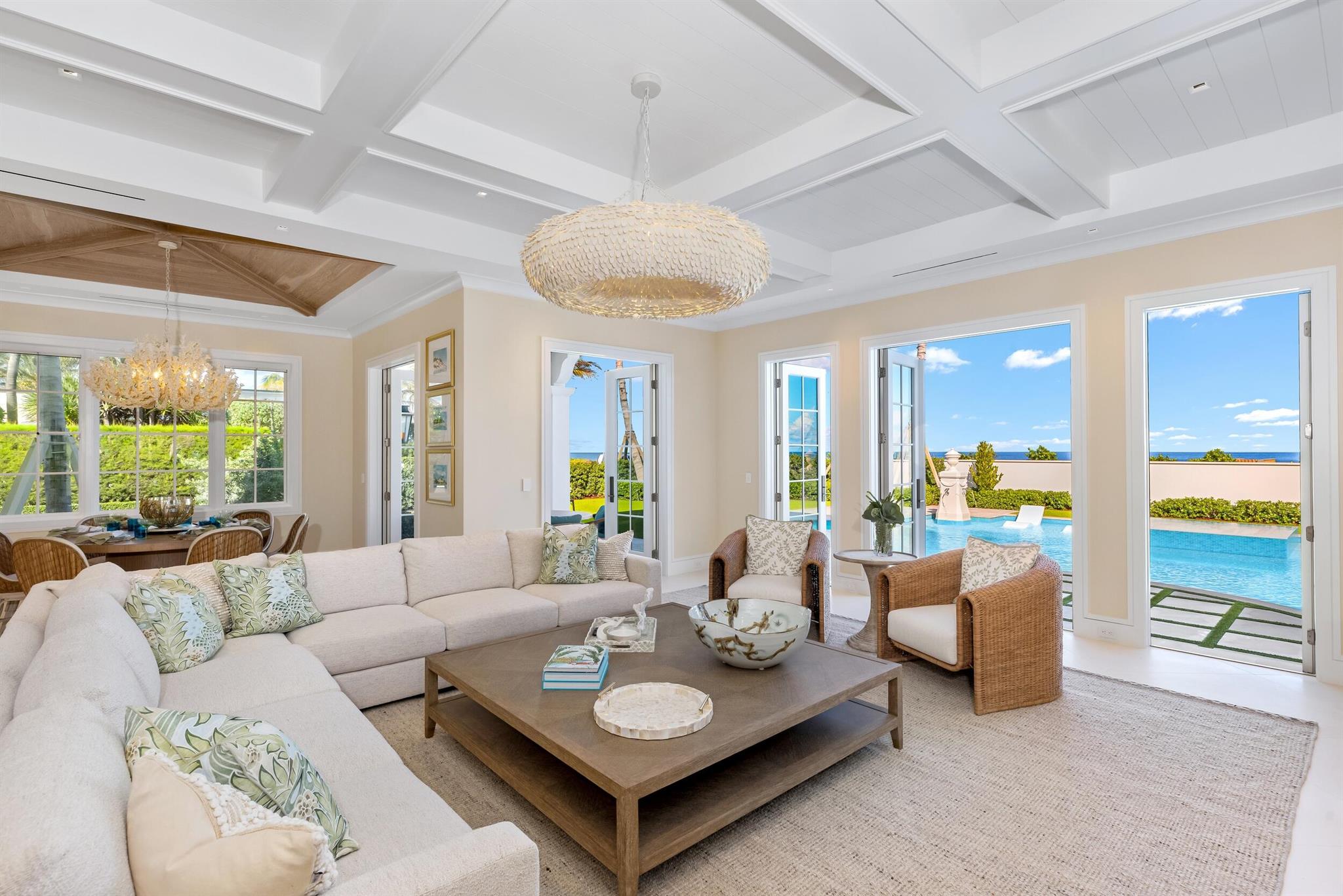 PALM BEACH ESTATES - Residential