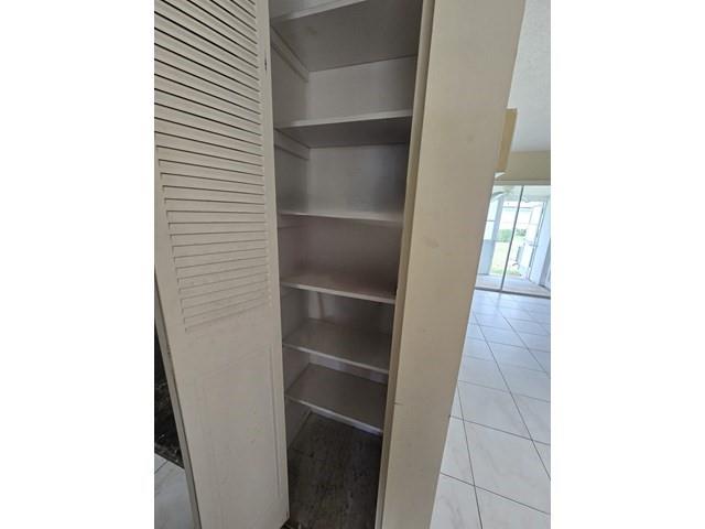 Crosley Villas East - Residential