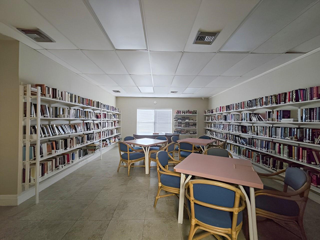 Crosley Villas East - Residential