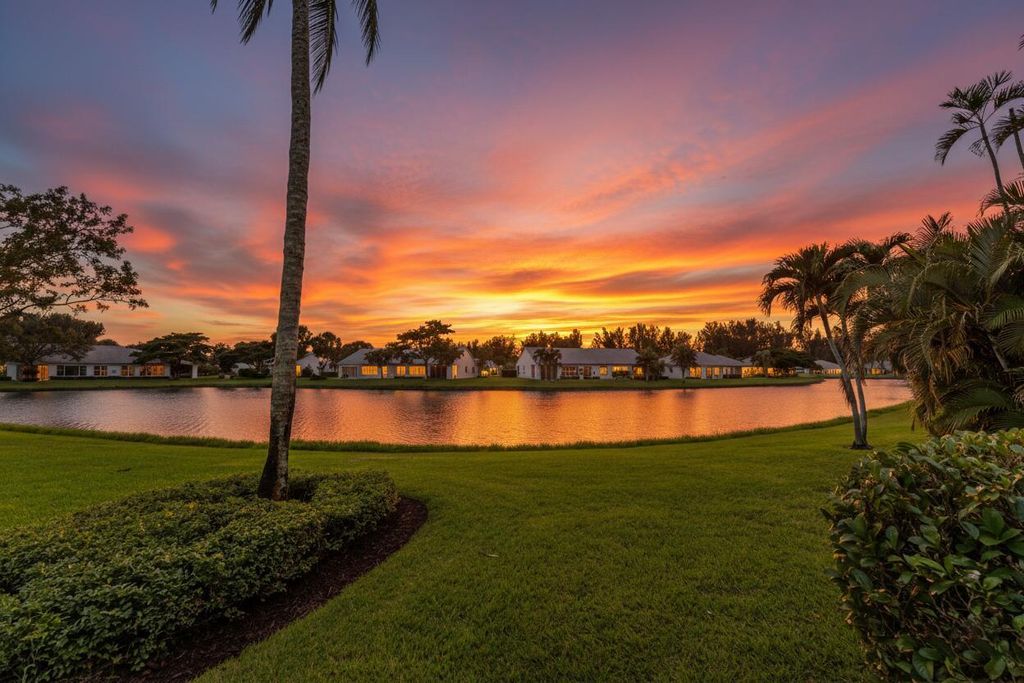 Photo of 7709 Rockford Road, Boynton Beach, FL 33472 (MLS # R11126581)